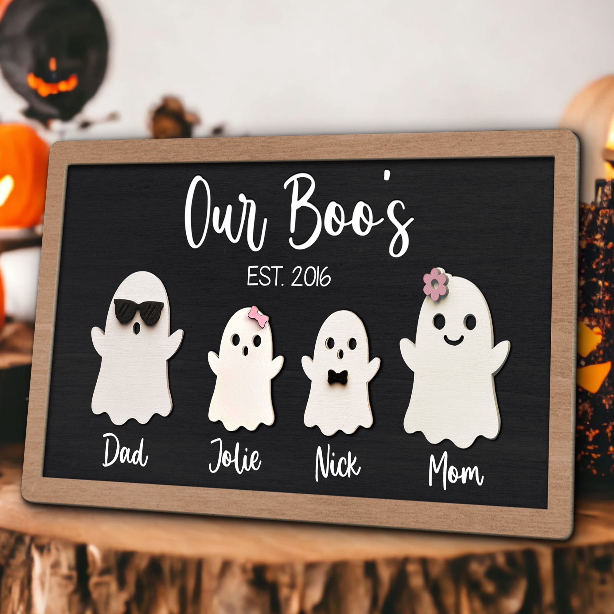 Halloween Ghost Family Sign With Names, Personalized Halloween Sign with Pets ghost, Halloween Gift, Halloween Decorations | KindlyToys