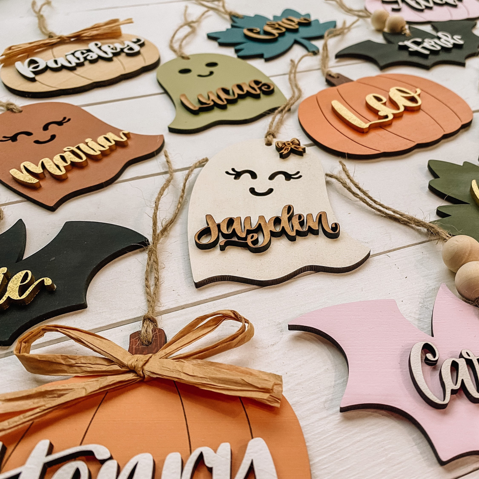 Custom Halloween Tags, Halloween Decor, Boo Bag Tags, Boo Basket, Halloween Name Tags HX07 - Kindlytoys