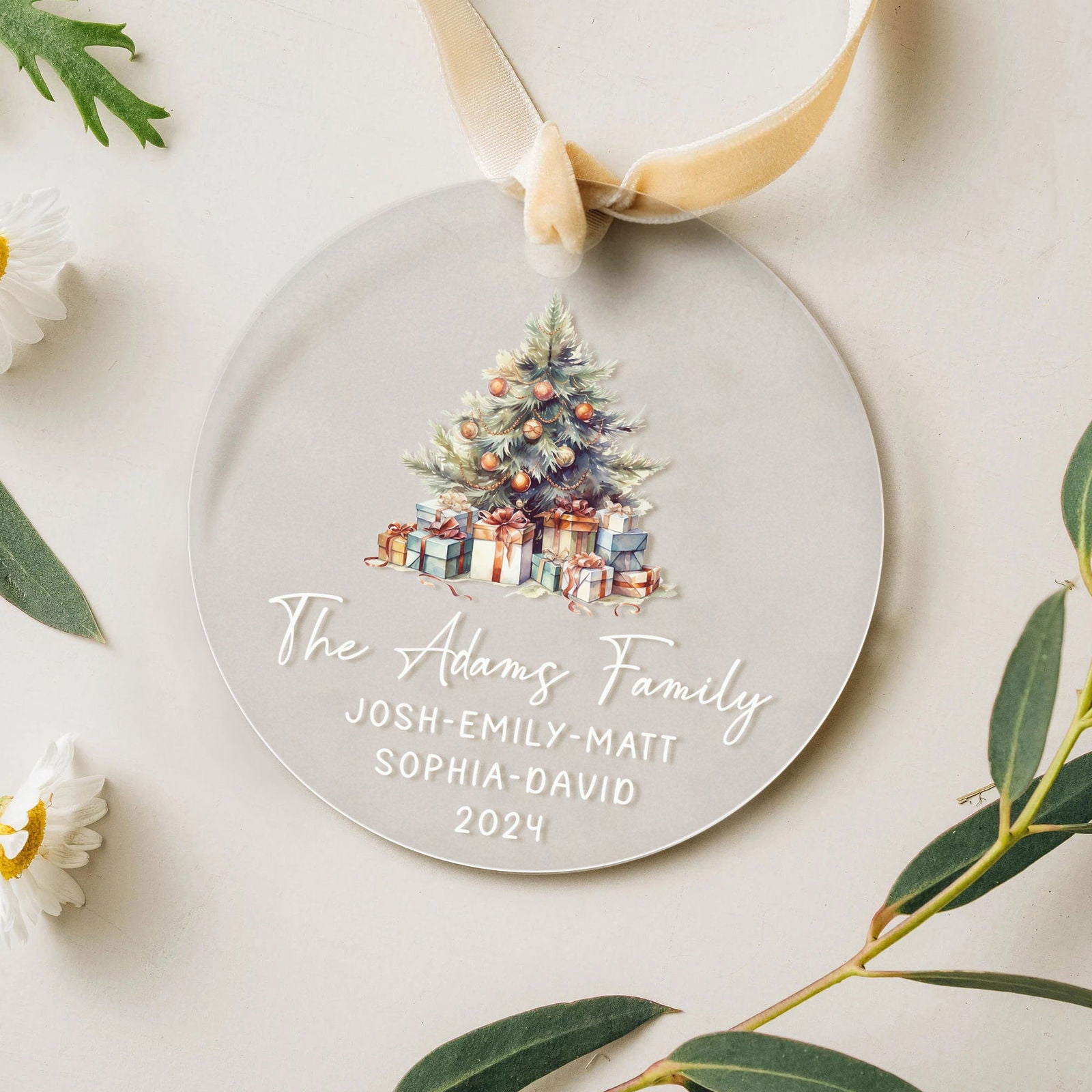 Personalized Family Christmas Ornament 2024 – Custom Family & Pet Ornament AV03-11 - Kindlytoys