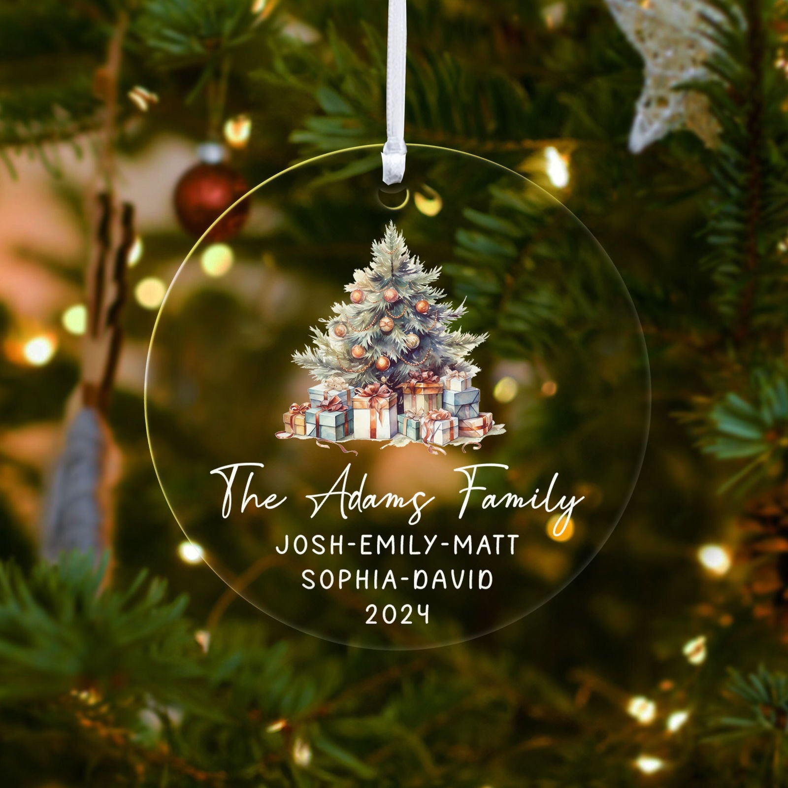 Personalized Family Christmas Ornament 2024 – Custom Family & Pet Ornament AV03-11 - Kindlytoys
