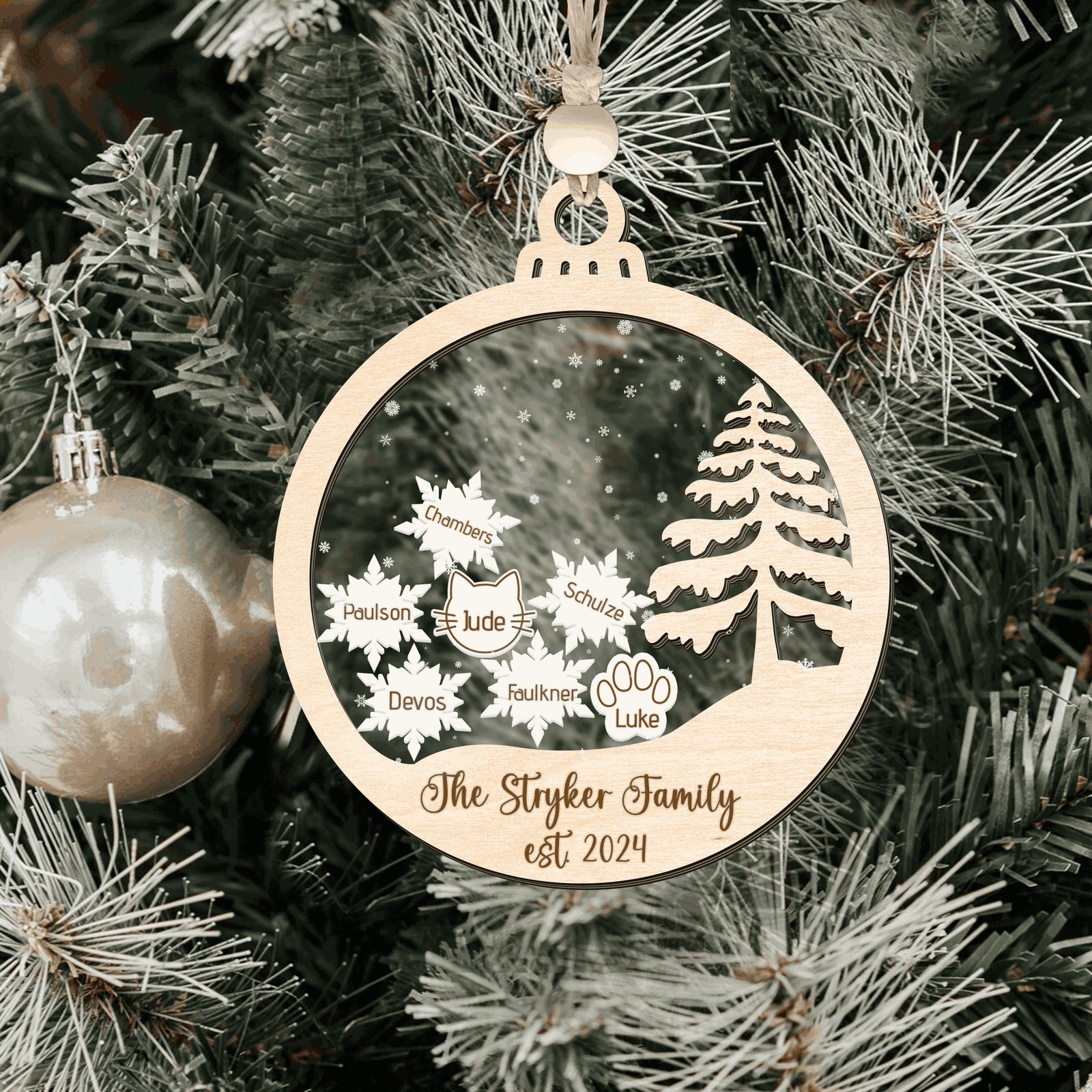 Personalized Family Christmas Ornament 5D, Custom Family Name Wooden Ornament CF299 - Kindlytoys