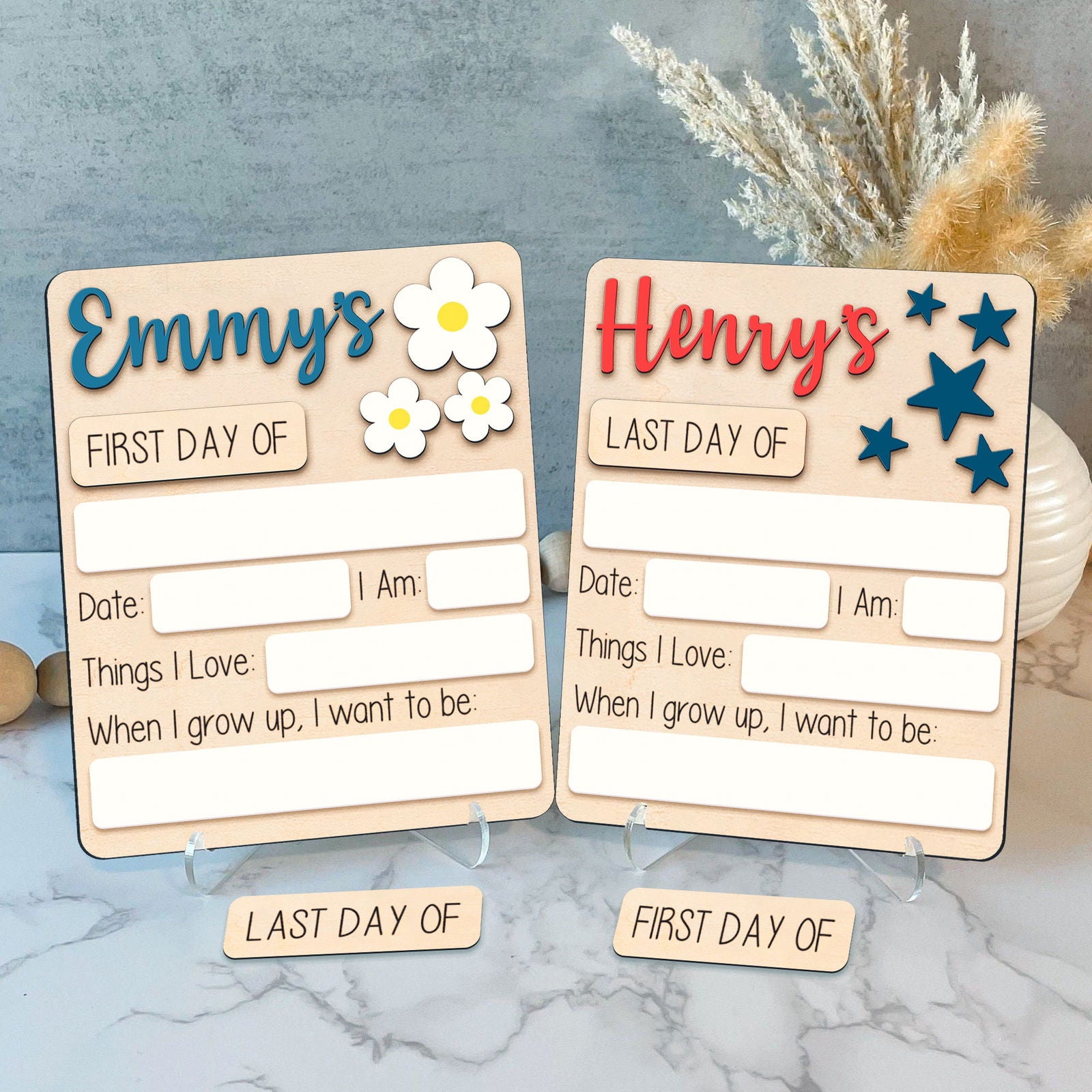 Personalized First/Last Day of School Sign Interchangeable Names SS14 - Kindlytoys