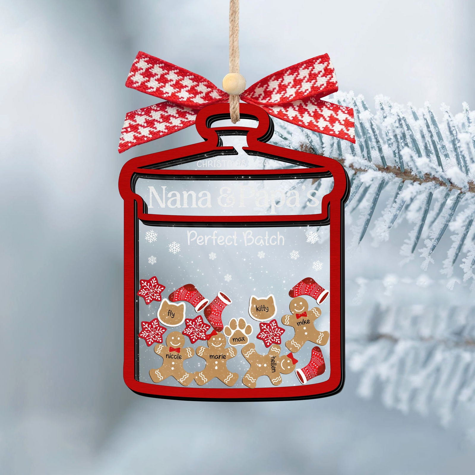 Custom Grandma & Grandchild Hug Ornament - Personalized 2024 Christmas Tree Decor Keepsake